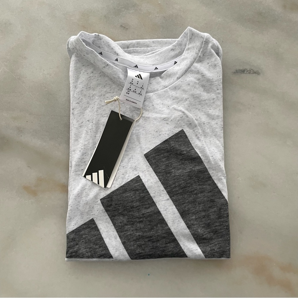 NWT Adidas woman’s Gray T-Shirt size M